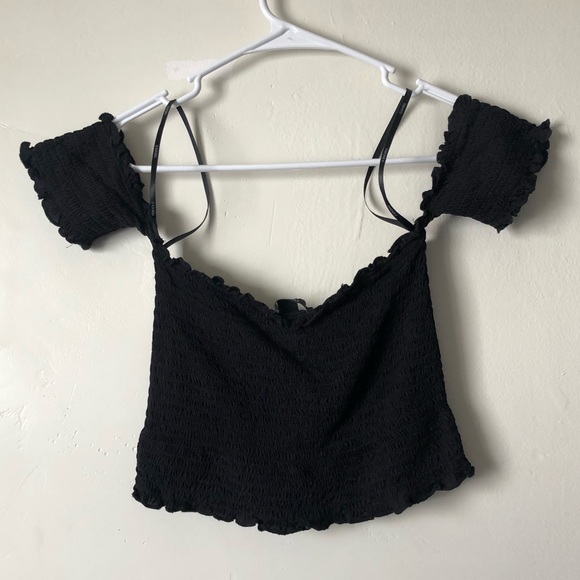 Forever21 Cropped Off the Shoulder Cute Black Top - Picture 3 of 4
